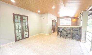 Venta de casa vacia en Clayton, Ancón