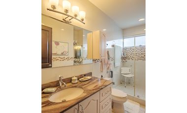 VENTA APARTAMENTO P.H. TORRE ZEUS