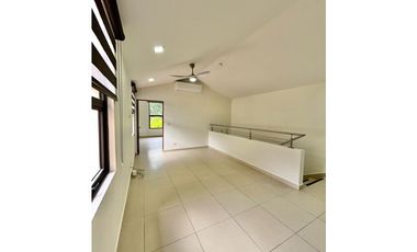 Venta/Alquiler Casa con paneles solar en River Valley Panamá Pacífico