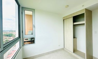 VENTA DE APARTAMENTO AMOBLADO GREENWOOD TOWERS, EL BOSQUE, PANAMA