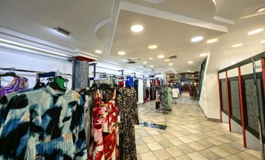 Venta de local comercial en El Dorado Mall, Panamá RB