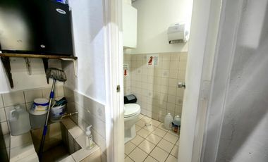 Venta de local comercial en El Dorado Mall, Panamá RB