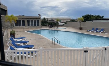 VENDO O ALQUILO APARTAMENTO PH PORTOALEGRE