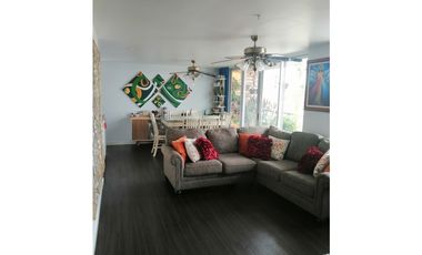 VENDO O ALQUILO APARTAMENTO PH PORTOALEGRE