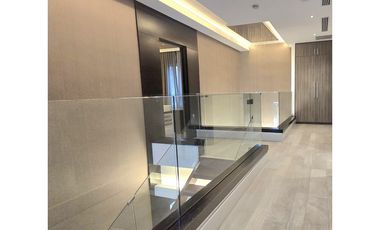 Se Vende casa ubicada en Altos del Golf, San Francisco (MS)