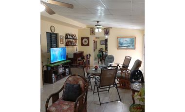 Casa en Venta – Villa Lucre
