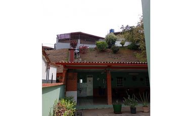 Casa en Venta – Villa Lucre