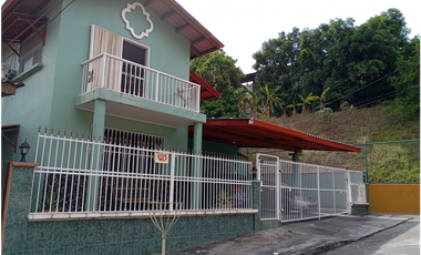 Casa en Venta – Villa Lucre