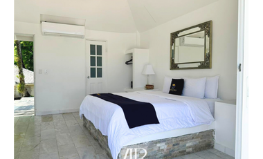 Venta de hotel frente al mar en Isla Contadora