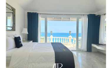 Venta de hotel frente al mar en Isla Contadora