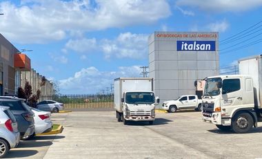 VENDO/ALQUILO BODEGAS 1.063 m2 PARQUE INDUSTRIAL DE LAS AMÉRICAS