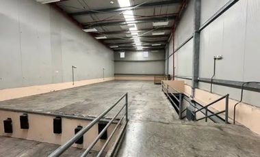 BODEGA DE 487 MTS2 EN CITY PLAZA EL CRISOL