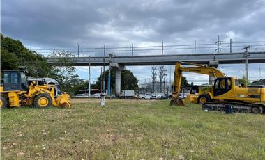 SE VENDE TERRENO COMERCIAL – SAN MIGUELITO, AV. DOMINGO DAZ