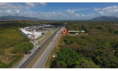 Venta de terreno sobre la vía principal de Coronado