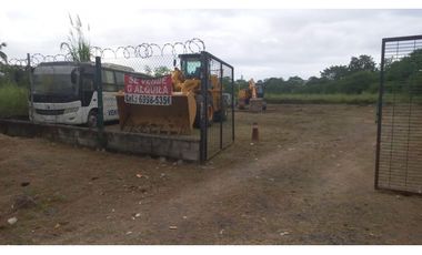 Se vende Terreno Comercial Ave. Domingo Díaz