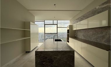 ✨ Apartamento de Lujo FENDI – Exclusividad y Elegancia ✨