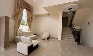 Casa en Albrook Barrio residencial Disponible para Alquiler y Venta
