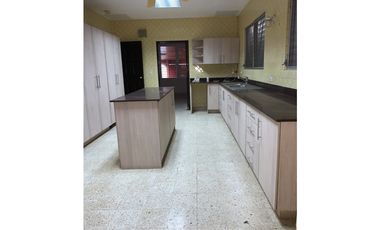 VENTA CASA EL CARMEN