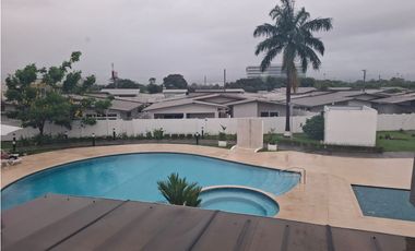 CASA EN VENTA EN COSTA SUR - PH. VILLA SUR