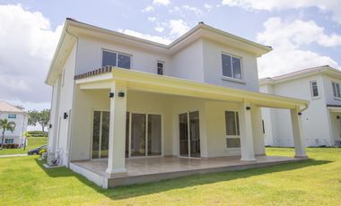 Venta Casa en Bijao, Residencial Veranera