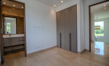 Venta Casa en Bijao, Residencial Veranera