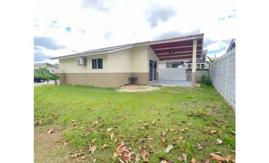 VENDO CASA EN PLAYA DORADA, VILLAMARINA II, ARRAIJN- $.110,000