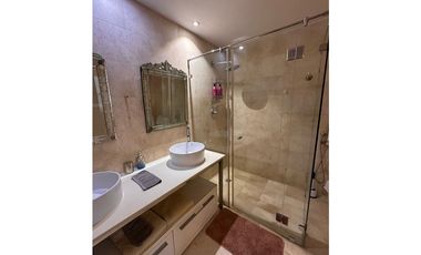 Venta de apartamento en PH Yoo & Arts modelo A