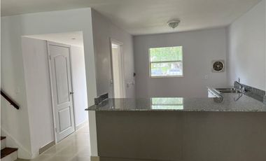 VENTA DE CASA EN CLAYTON ANCON