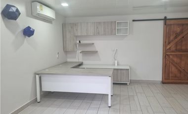 ALQUILER CASA AMOBLADA VERSALLES
