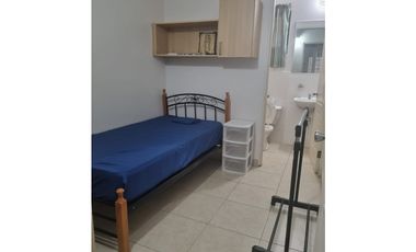 ALQUILER CASA AMOBLADA VERSALLES