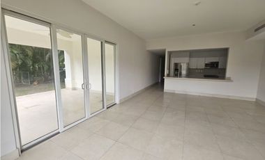 Venta de apartamento reposeido en Buenaventura, Rio Hato
