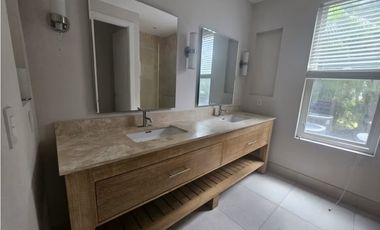 Venta de apartamento reposeido en Buenaventura, Rio Hato
