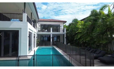 Casa frente a la Playa en Velamar, Buenaventura (ID 13393)