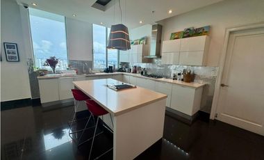 Apartamento de lujo en Ocean One, Costa del Este