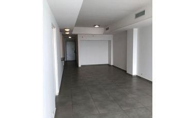 Se alquila apartamento en Yacht club [ cc ]