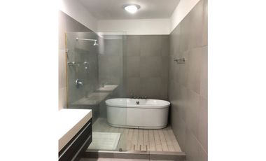 Se alquila apartamento en Yacht club [ cc ]