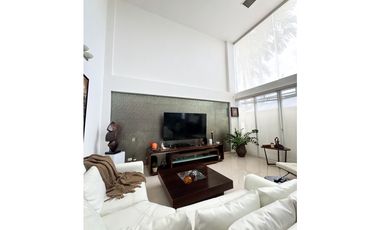 SE VENDE CASA EN COSTA ESMERALDA-COSTA SUR