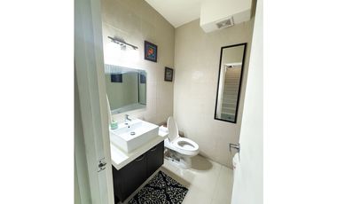 SE VENDE CASA EN COSTA ESMERALDA-COSTA SUR
