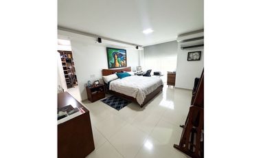 SE VENDE CASA EN COSTA ESMERALDA-COSTA SUR