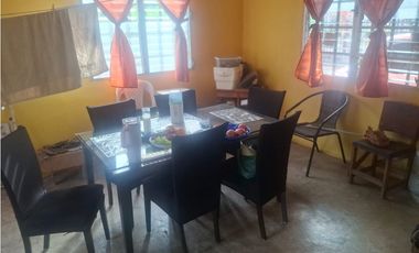 VENTA CASA SEMI-AMOBLADA  AGUADULCE