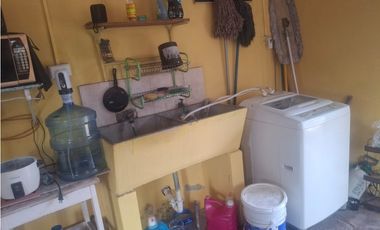 VENTA CASA SEMI-AMOBLADA  AGUADULCE