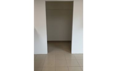 ALQUILER LOCAL COMERCIAL CALLE 50