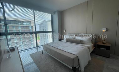 Apartamento en Venta en Santa Maria. 25-4540.
