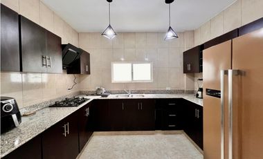 Casa residencial en venta – Urb. La Isabela, Cerro Silvestre