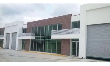 VENDO GALERAS 406.10 m2 TOCUMEN - CARRETERA PANAMAERICANA - OFIBODEGAS