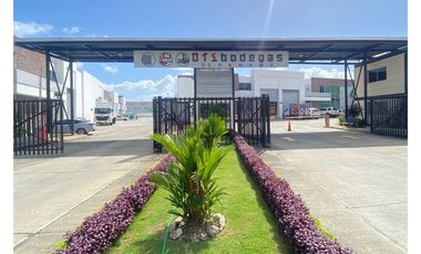 VENDO GALERAS 406.10 m2 TOCUMEN - CARRETERA PANAMAERICANA - OFIBODEGAS