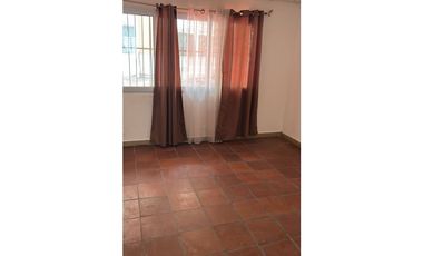 Casa en venta – PH Jardín Residencial, Barrio Carrasquilla