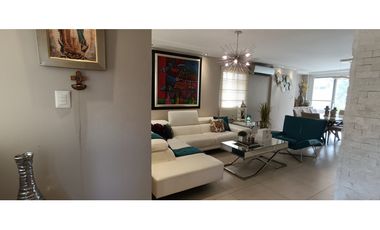 Venta casa de 5 habitaciones en Villalucre
