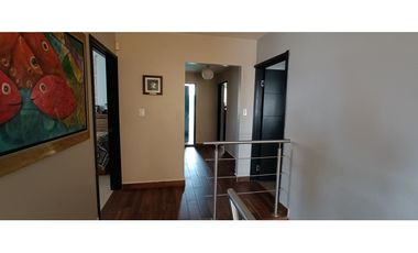 Venta casa de 5 habitaciones en Villalucre