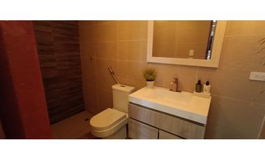 Venta casa de 5 habitaciones en Villalucre